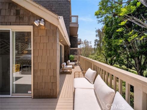 48 Sea Island Drive, Newport Beach, CA