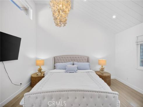 48 Sea Island Drive, Newport Beach, CA