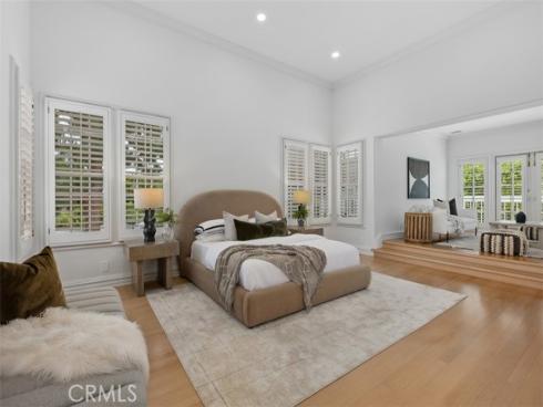 2 Belcourt , Newport Beach, CA
