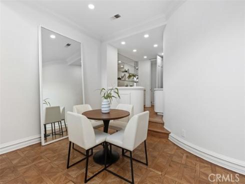 2 Belcourt , Newport Beach, CA