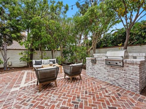 2 Belcourt , Newport Beach, CA