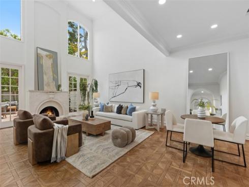 2 Belcourt , Newport Beach, CA