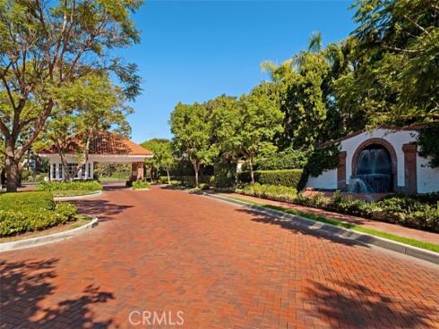 2 Belcourt , Newport Beach, CA