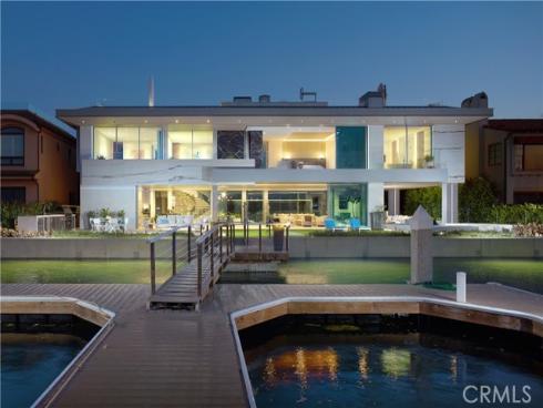 1220 W. Bay Avenue