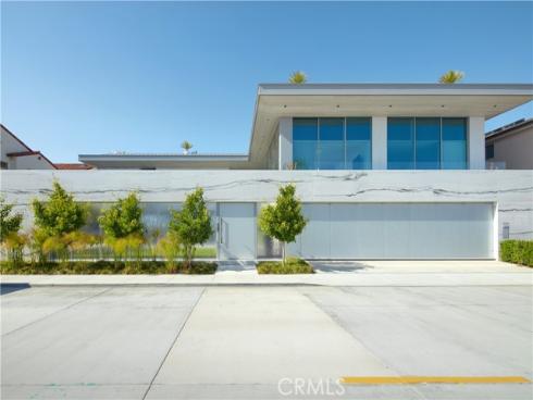 1220 W Bay Avenue, Newport Beach, CA
