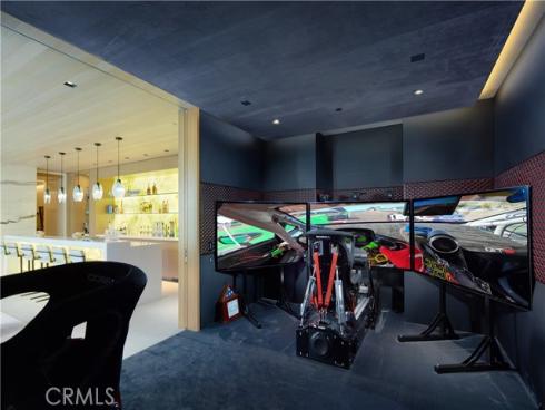 1220 W Bay Avenue, Newport Beach, CA