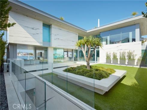 1220 W Bay Avenue, Newport Beach, CA