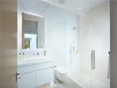 1220 W Bay Avenue, Newport Beach, CA