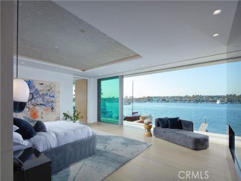 1220 W Bay Avenue, Newport Beach, CA