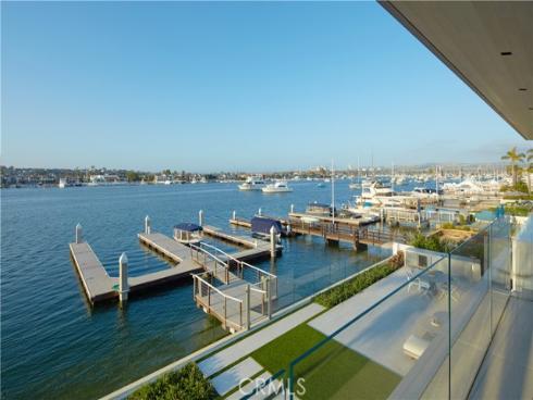 1220 W Bay Avenue, Newport Beach, CA