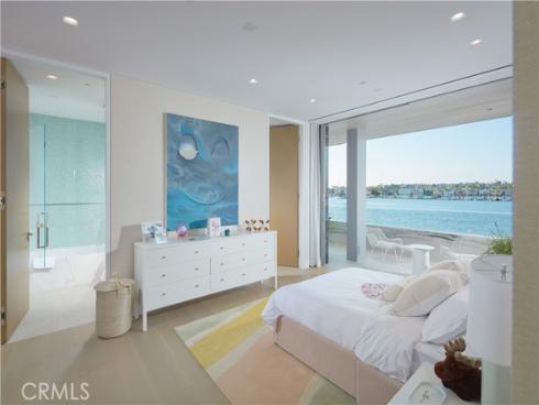 1220 W Bay Avenue, Newport Beach, CA