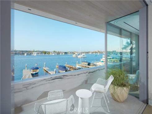 1220 W Bay Avenue, Newport Beach, CA