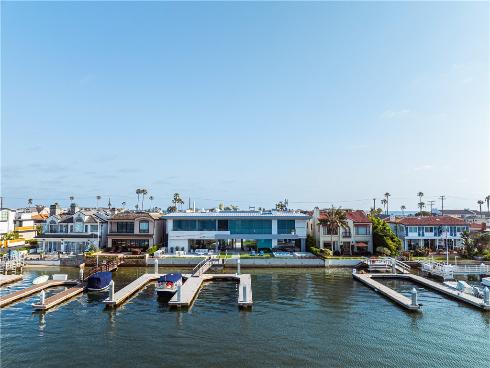 1220 W Bay Avenue, Newport Beach, CA