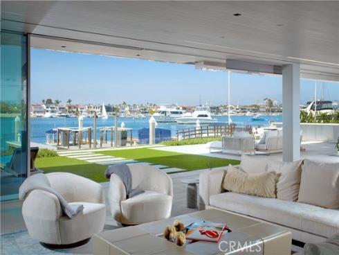 1220 W Bay Avenue, Newport Beach, CA