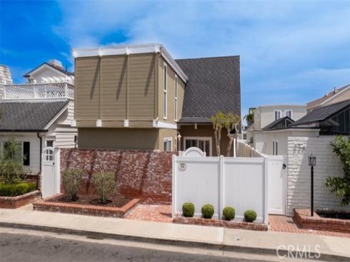 238 Walnut Street