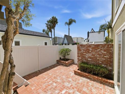 238 Walnut Street, Newport Beach, CA