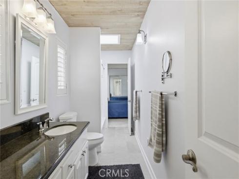 238 Walnut Street, Newport Beach, CA