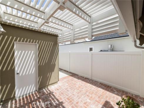 238 Walnut Street, Newport Beach, CA