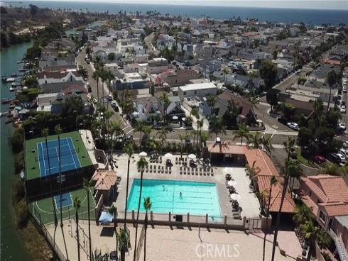238 Walnut Street, Newport Beach, CA