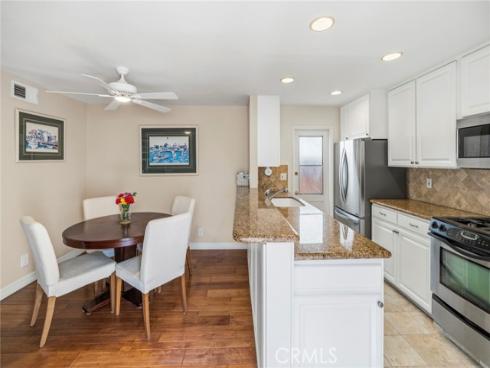 238 Walnut Street, Newport Beach, CA
