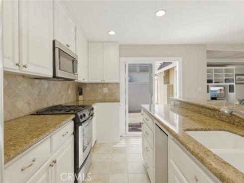 238 Walnut Street, Newport Beach, CA