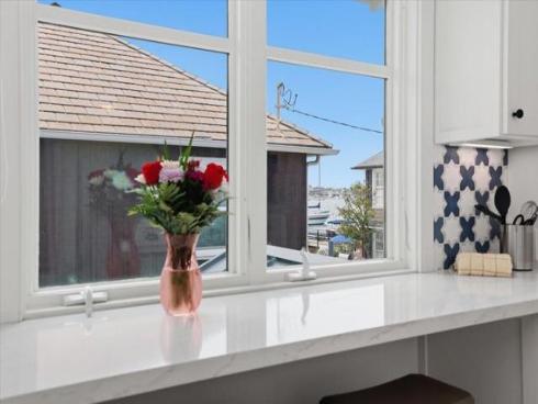 104 Onyx Avenue, Newport Beach, CA