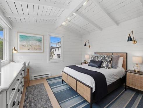 104 Onyx Avenue, Newport Beach, CA