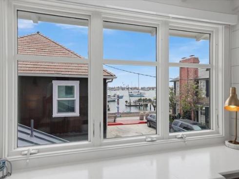 104 Onyx Avenue, Newport Beach, CA