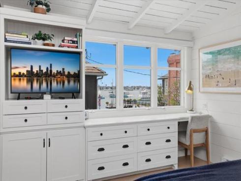 104 Onyx Avenue, Newport Beach, CA