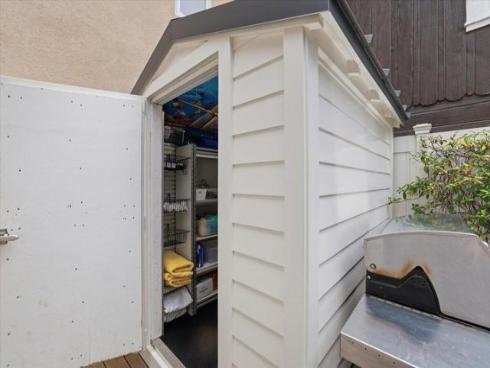 104 Onyx Avenue, Newport Beach, CA