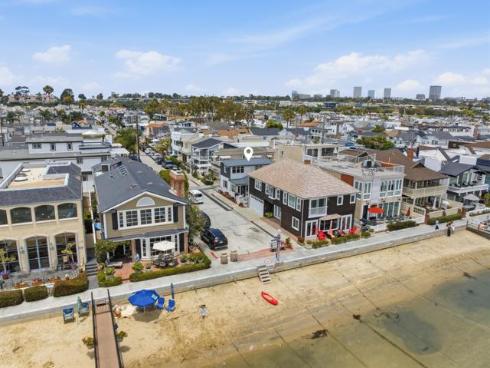 104 Onyx Avenue, Newport Beach, CA