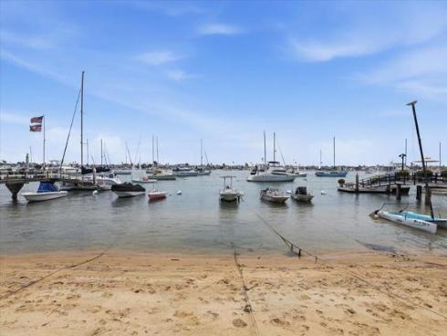 104 Onyx Avenue, Newport Beach, CA