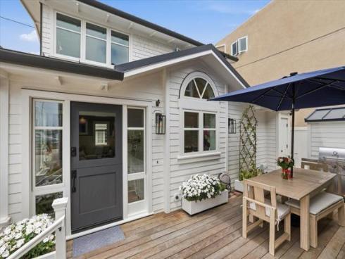 104 Onyx Avenue, Newport Beach, CA