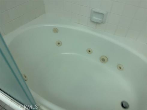 230 Lille Lane 204 , Newport Beach, CA