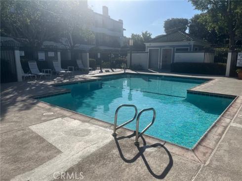 230 Lille Lane 204 , Newport Beach, CA
