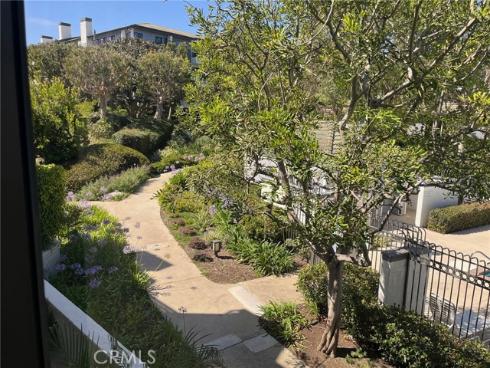 230 Lille Lane 204 , Newport Beach, CA
