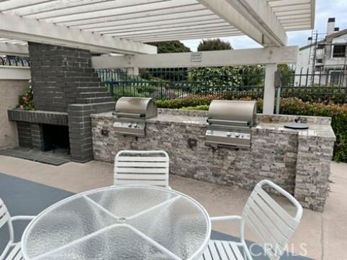 230 Lille Lane 204 , Newport Beach, CA