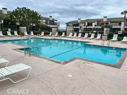 230  Lille Lane 204  , Newport Beach, CA