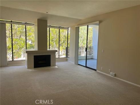 230 Lille Lane 204 , Newport Beach, CA