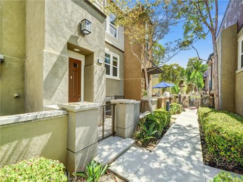 12 Shellprint Court , Newport Beach, CA