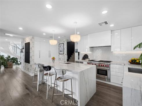 500 Harbor Island Drive, Newport Beach, CA