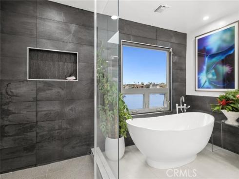 500 Harbor Island Drive, Newport Beach, CA