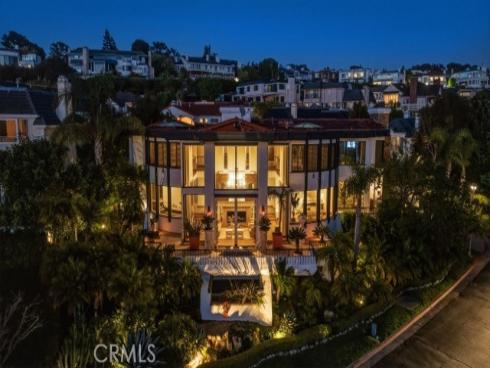 2 Trafalgar , Newport Beach, CA