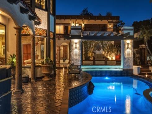 2 Trafalgar , Newport Beach, CA