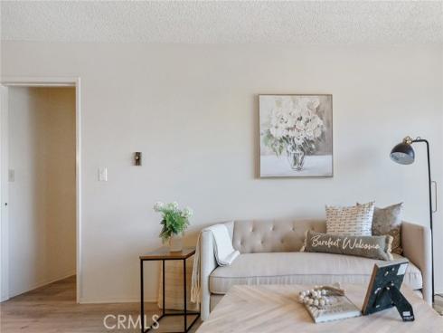 102 Scholz 234 , Newport Beach, CA
