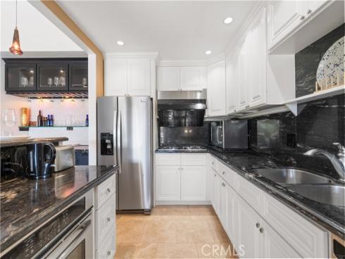 2326 Vista Hogar , Newport Beach, CA
