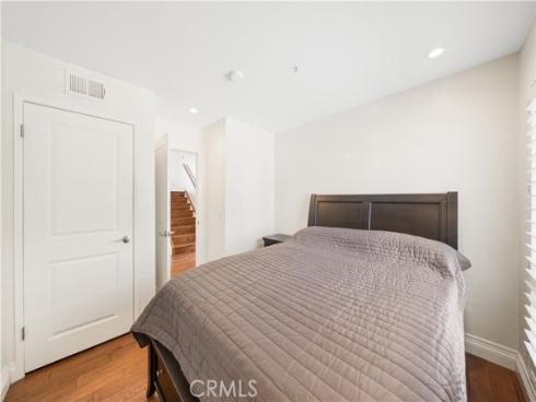 2326 Vista Hogar , Newport Beach, CA