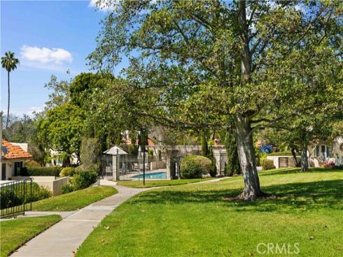 2326 Vista Hogar , Newport Beach, CA