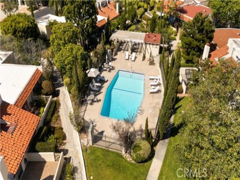 2326 Vista Hogar , Newport Beach, CA