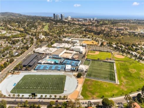 2326 Vista Hogar , Newport Beach, CA